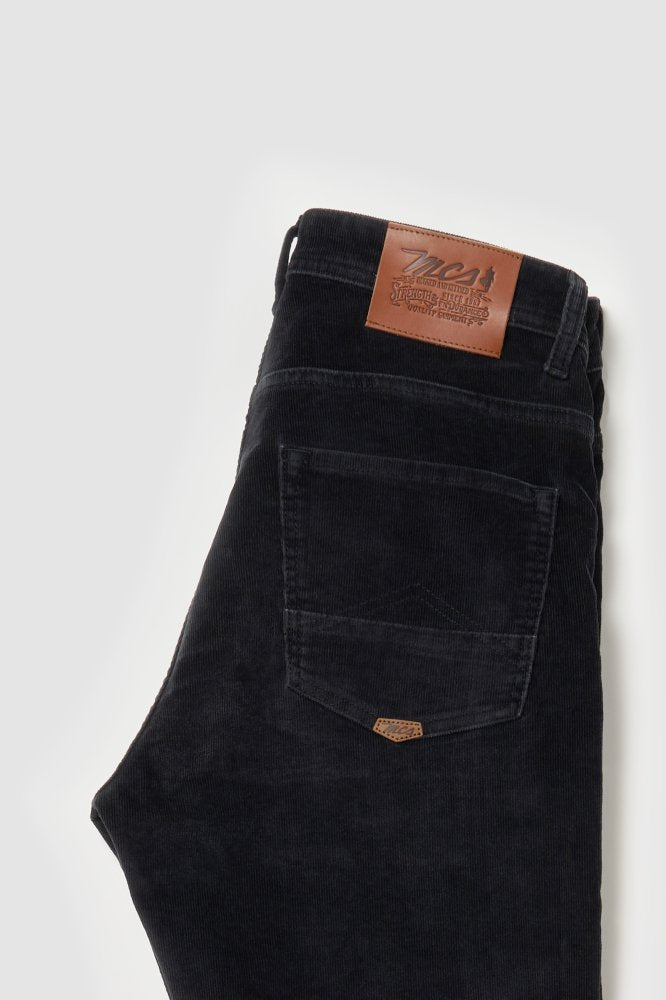 MCS Regular taps toelopende gewassen fluwelen jeans