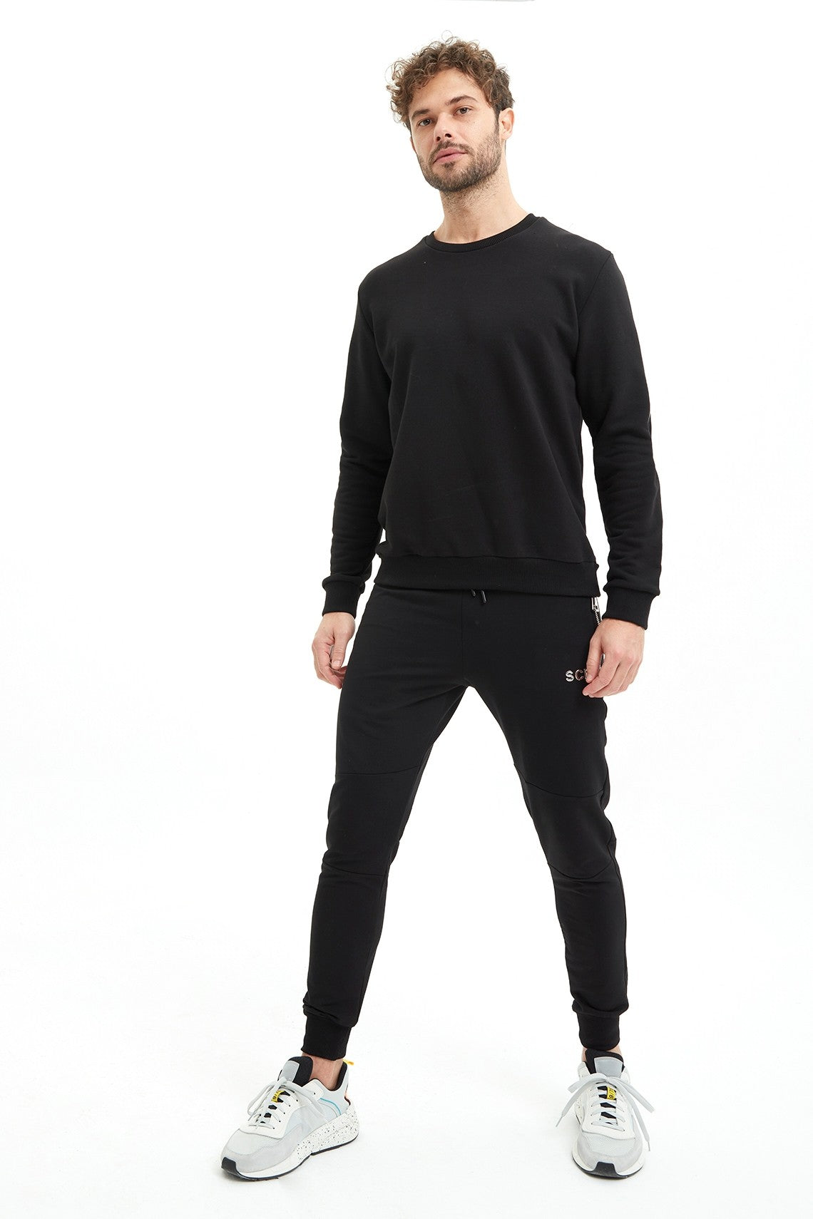 SCR Tedo Sweater Sweater met ritsen aan beide mouwen-zwart
